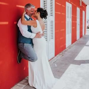 Meet your Posher, Mey